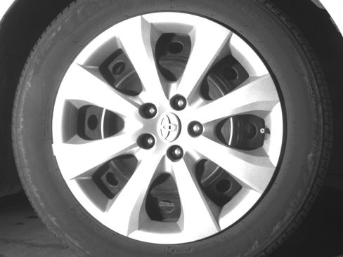 Used 2025 Toyota Corolla LE FWD image 13