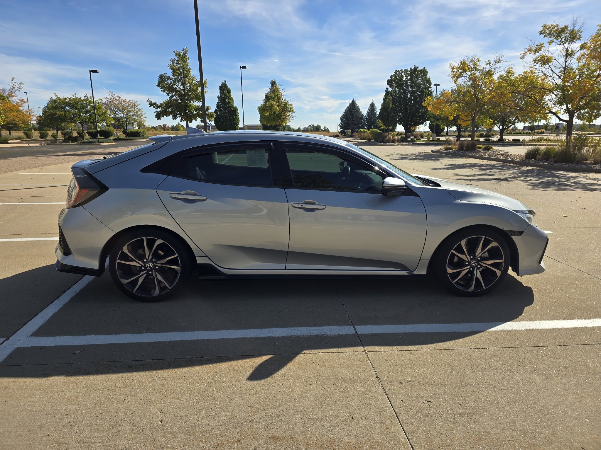 Used 2018 Honda Civic Sport Touring image 7