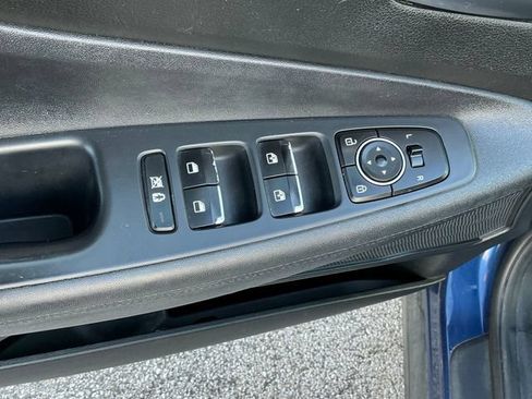 Used 2019 Hyundai Santa Fe SEL AWD/4WD image 6