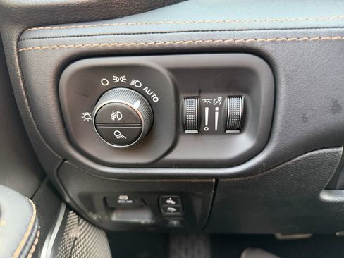 New 2026 RAM 1500 Tungsten AWD/4WD image 18