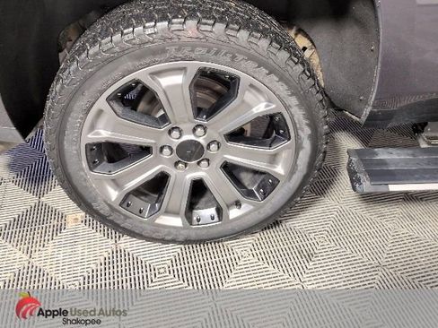 Used 2016 GMC Yukon Denali w/ Open Road Package image 56