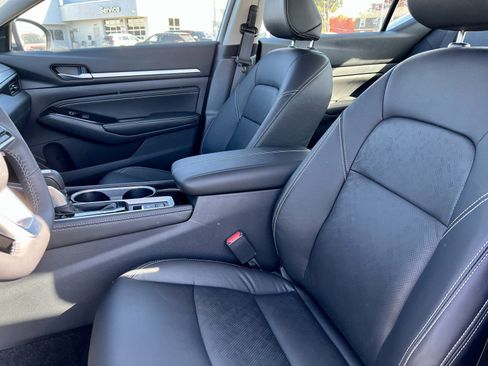 Certified 2025 Nissan Altima 2.5 SL image 24