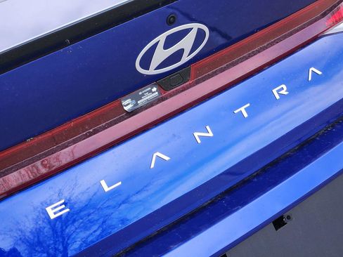 New 2026 Hyundai Elantra Sport image 8