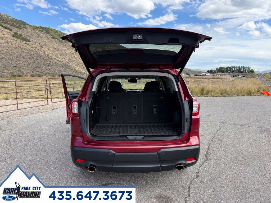Used 2024 Subaru Ascent Limited w/ Technology Package AWD/4WD image 32