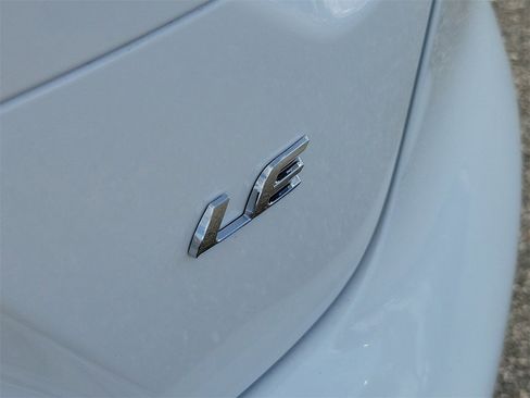 Used 2026 Toyota Corolla LE image 7