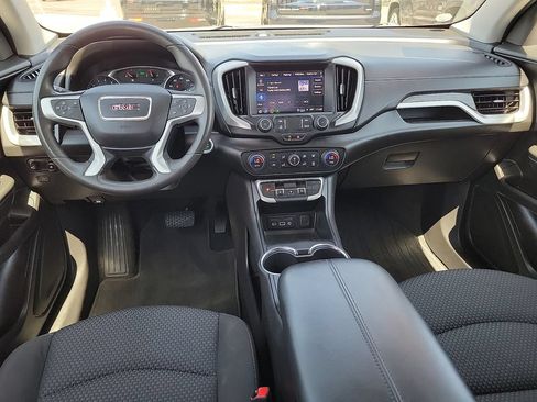 Used 2024 GMC Terrain SLE w/ Driver Convenience Package FWD image 21