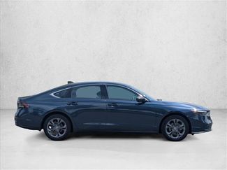 Used 2024 Honda Accord EX video 4