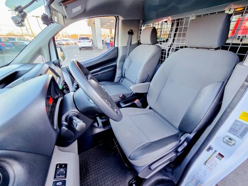 Used 2021 Nissan NV200 SV w/ Sliding Door Glass Package FWD image 29