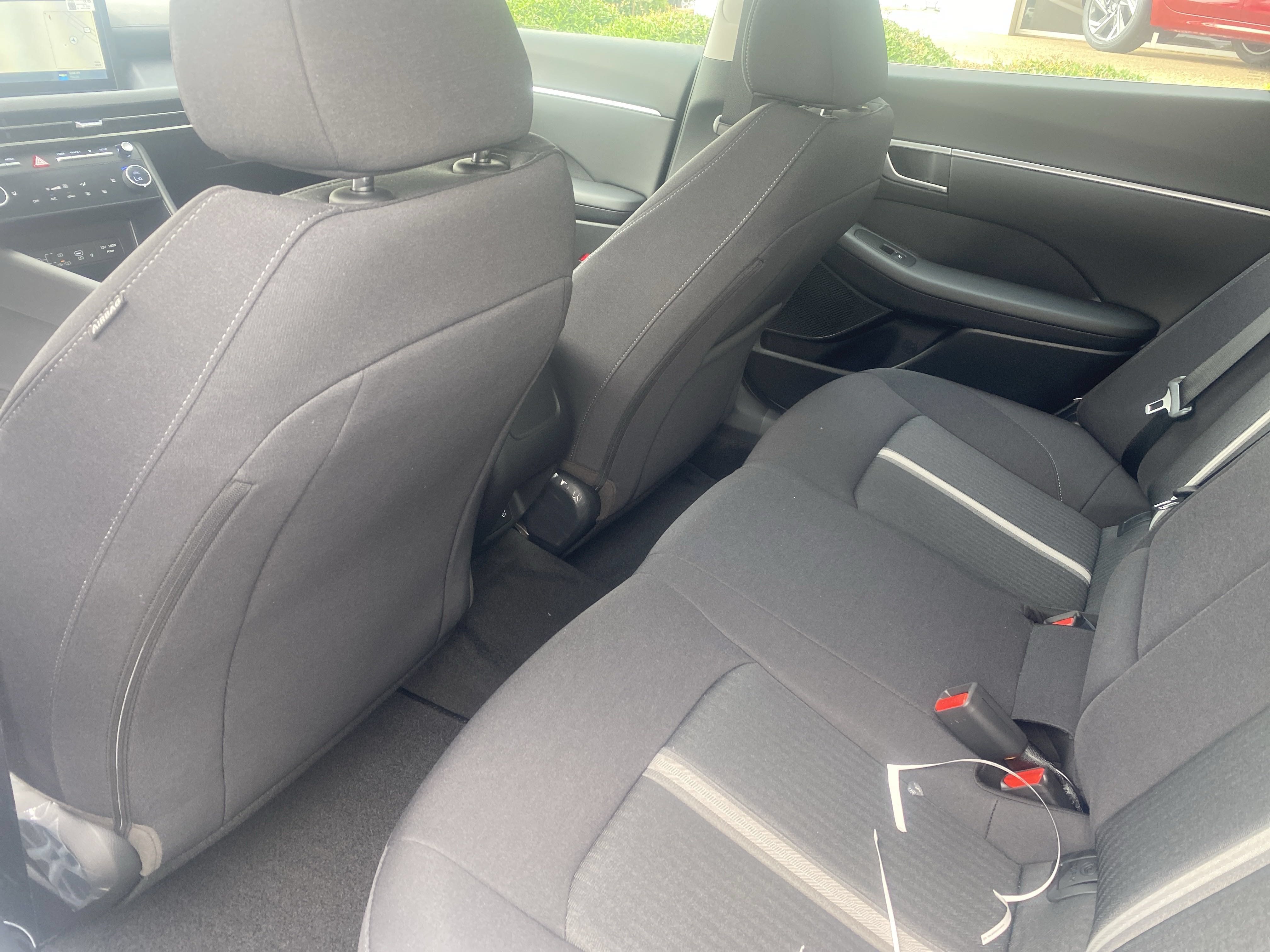 Certified 2025 Hyundai Sonata SEL FWD image 13