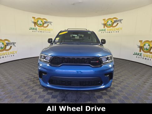 Used 2025 Dodge Durango GT AWD/4WD image 2