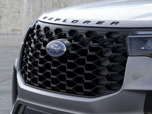 New 2026 Ford Explorer ST-Line AWD/4WD image 17