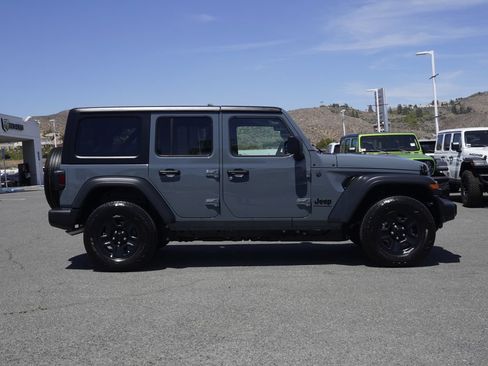 Certified 2026 Jeep Wrangler Unlimited Sport AWD/4WD image 3