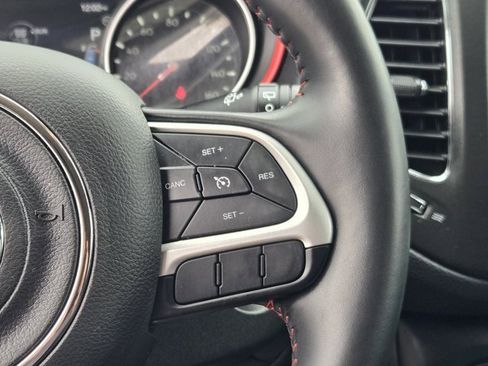 Used 2020 Jeep Compass Trailhawk w/ Cold Weather Group image 29