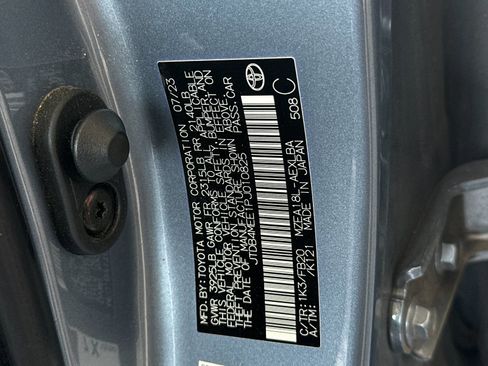 Used 2023 Toyota Corolla LE image 26