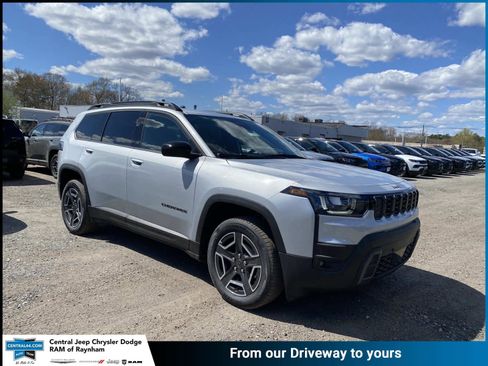 New 2026 Jeep Cherokee Laredo AWD/4WD image 1