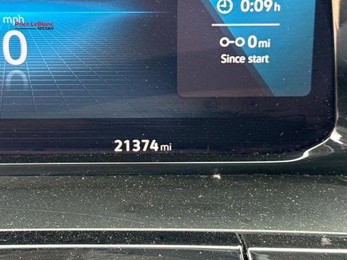 Used 2025 Volkswagen Atlas SE FWD image 27