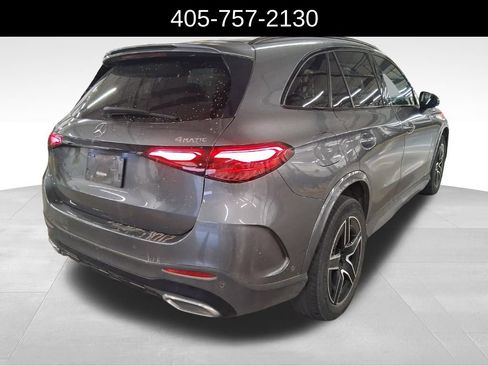 Used 2023 Mercedes-Benz GLC 300 4MATIC image 4