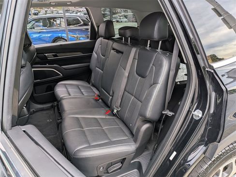 Used 2022 Kia Telluride EX image 23