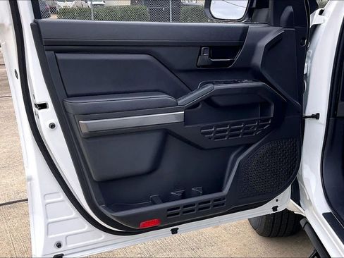New 2026 Toyota Tacoma SR5 AWD/4WD image 10