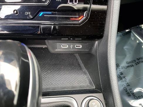 Used 2025 Volkswagen Jetta Sport FWD image 25