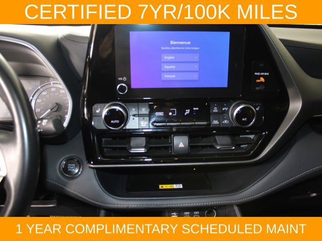 Used 2023 Toyota Highlander XLE AWD/4WD image 26