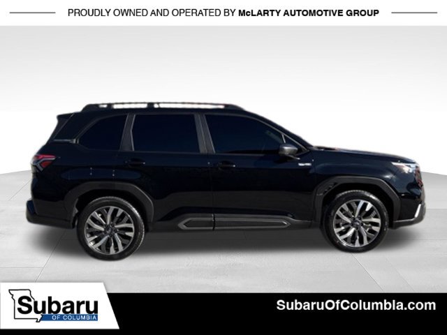 Used 2025 Subaru Forester Limited AWD/4WD image 8