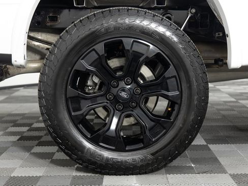 Used 2015 Ford F150 XLT w/ Equipment Group 302A Luxury image 37