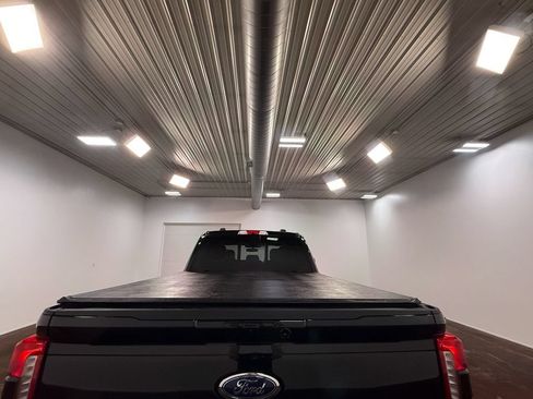 Used 2023 Ford F250 Lariat w/ FX4 Off-Road Package AWD/4WD image 29