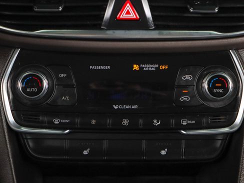 Used 2020 Hyundai Santa Fe SEL w/ Convenience Package image 20