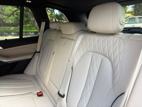 Used 2022 BMW X5 M50i w/ Executive Package AWD/4WD image 9