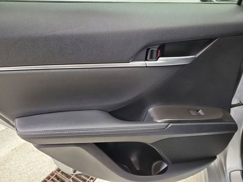 Used 2024 Toyota Camry XSE w/ Navigation Package FWD image 9