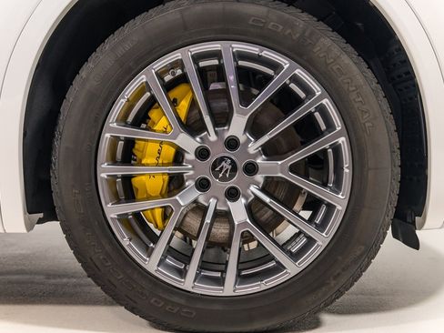 Used 2024 Maserati Grecale GT image 10