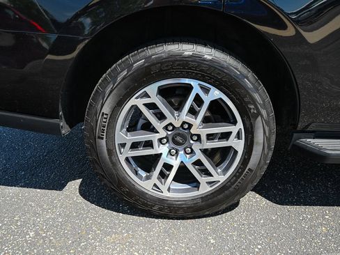 Certified 2025 Ford Expedition Active AWD/4WD image 14