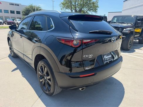 Used 2025 MAZDA CX-30 AWD 2.5 S w/ Select Sport Pkg image 2