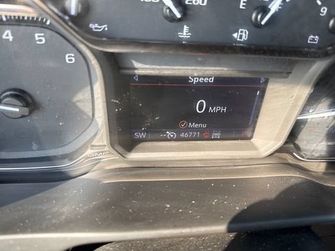 Used 2019 GMC Sierra 1500 SLT w/ SLT Premium Package AWD/4WD image 20