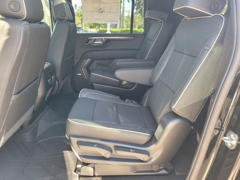 New 2026 Chevrolet Suburban Premier w/ Sun And Tow Package image 25