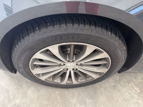 Used 2017 Buick LaCrosse Premium w/ Sun and Shade Package image 17