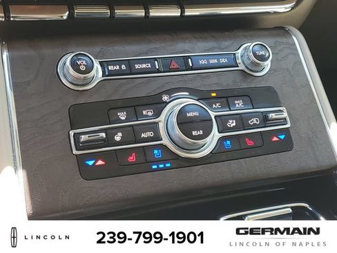 Certified 2022 Lincoln Aviator Reserve AWD/4WD image 33