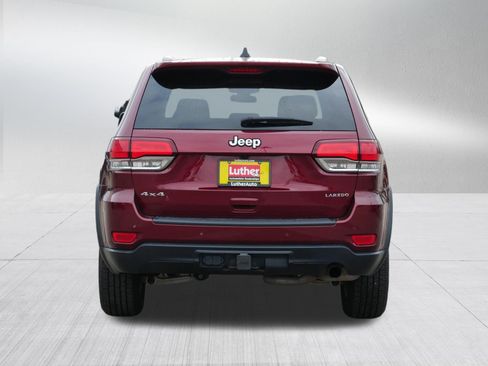 Used 2021 Jeep Grand Cherokee Laredo AWD/4WD image 6