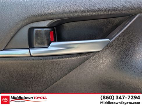 Used 2024 Toyota Camry SE w/ Cold Weather Package AWD/4WD image 11