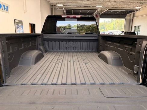 Used 2023 Chevrolet Silverado 3500 High Country AWD/4WD image 13
