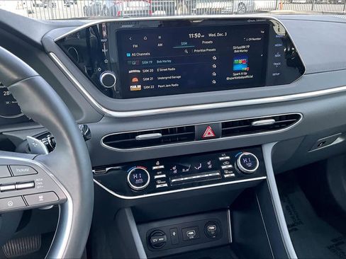 Used 2023 Hyundai Sonata Limited image 6