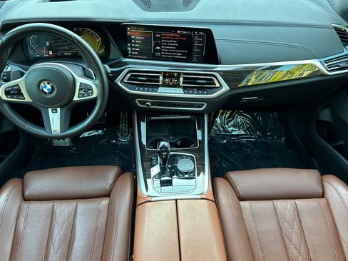 Used 2023 BMW X5 sDrive40i w/ M Sport Package image 26