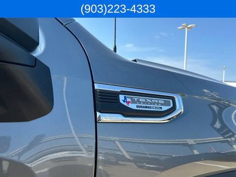 Used 2021 GMC Sierra 1500 SLT AWD/4WD image 16