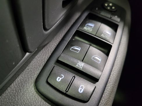 Used 2016 RAM 1500 Big Horn RWD image 27