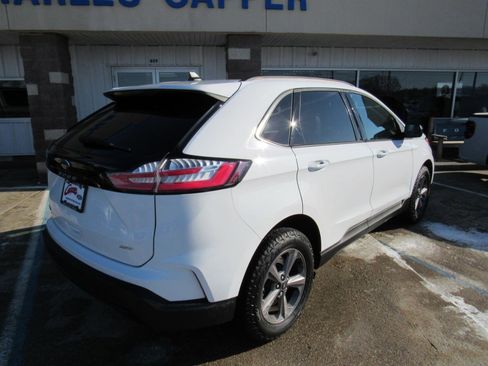 Used 2024 Ford Edge SEL w/ Sport Appearance Package AWD/4WD image 5