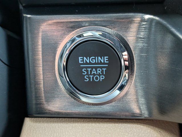 New 2026 Ford F350 Lariat w/ Black Appearance Package AWD/4WD image 32