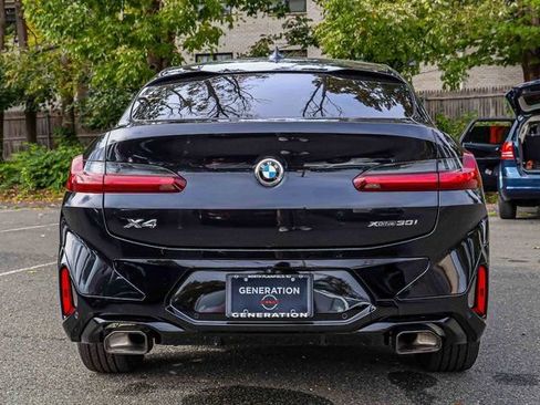 Used 2023 BMW X4 xDrive30i w/ M Sport Package image 5