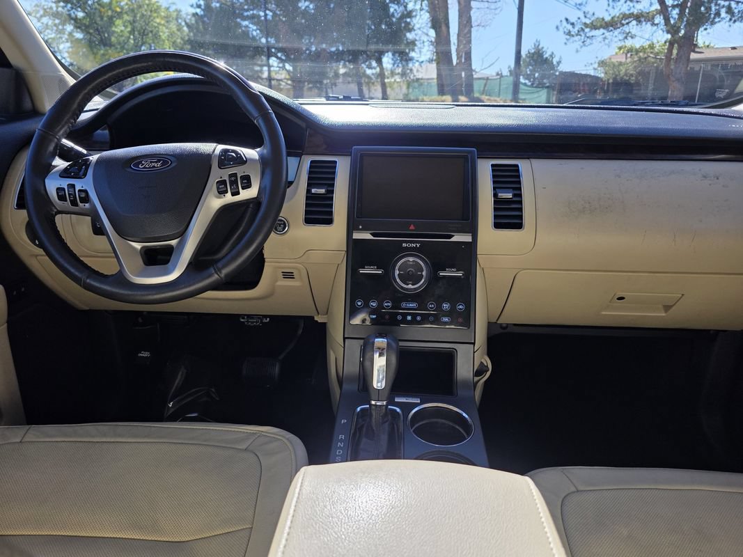 Used 2014 Ford Flex Limited w/ Equipment Group 301A AWD/4WD image 28