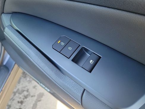 New 2026 Kia Sportage SX FWD image 11